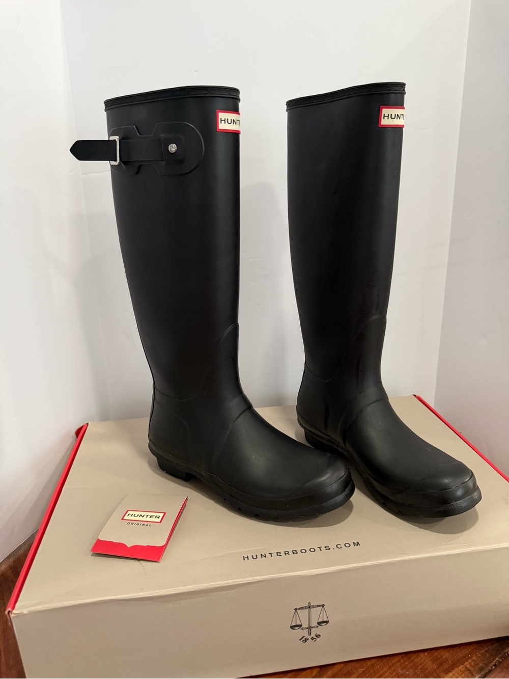 Hunter Tall Black Rubber Rain Boots - Men's